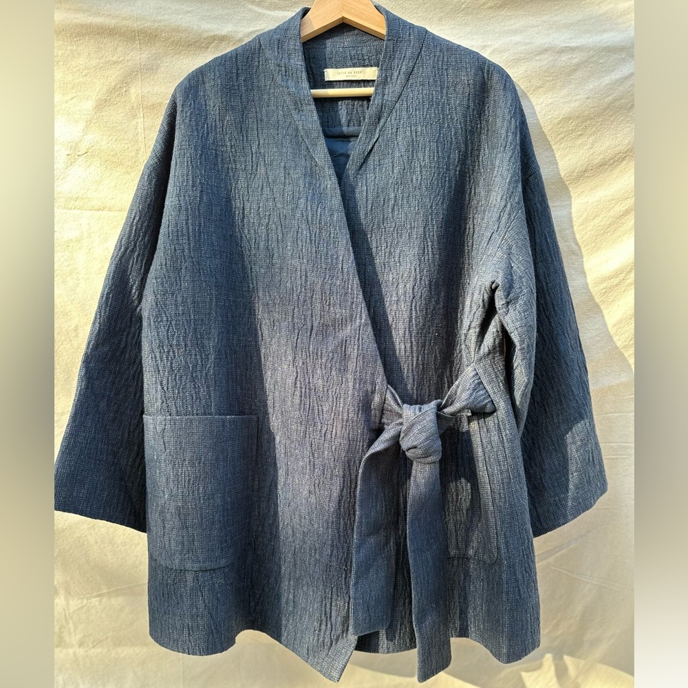 7115 by Szeki navy wrap linen and cotton blend coat size S